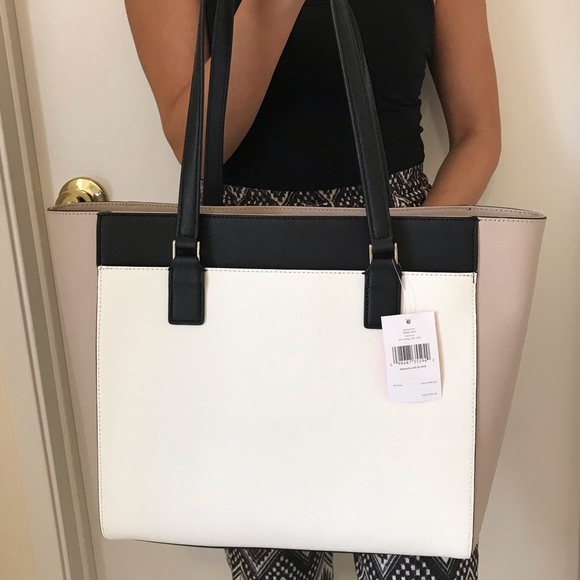 KATE SPADE CAMERON LARGE WHITE BEIGE LAPTOP TOTE - Picture 2 of 8